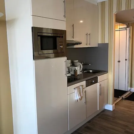 Tiffanys Ferienapartments In Der Privatresidenz Des Plaza Premium Timmendorfer