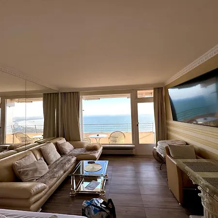 Tiffanys Ferienapartments In Der Privatresidenz Des Plaza Premium Timmendorfer Timmendorfer Strand