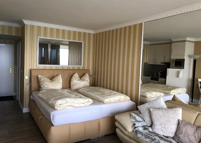 Tiffanys Ferienapartments In Der Privatresidenz Des Plaza Premium Timmendorfer * Timmendorfer Strand