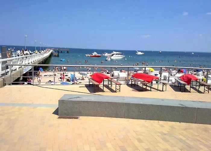 Tiffanys Ferienapartments In Der Privatresidenz Des Plaza Premium Timmendorfer Apartment *