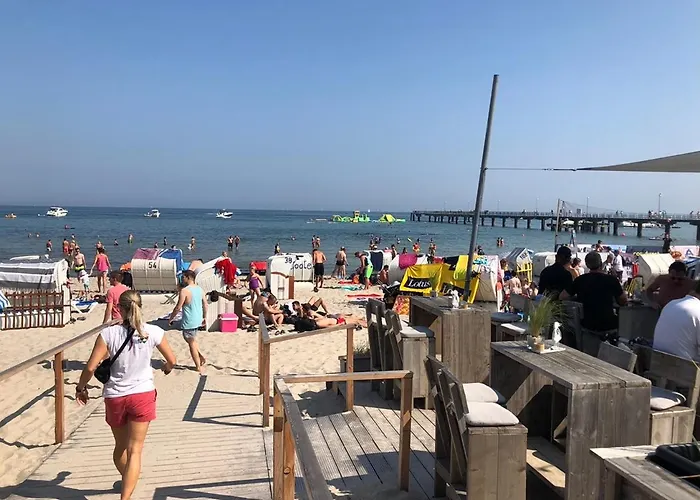 Tiffanys Ferienapartments In Der Privatresidenz Des Plaza Premium Timmendorfer Apartment *